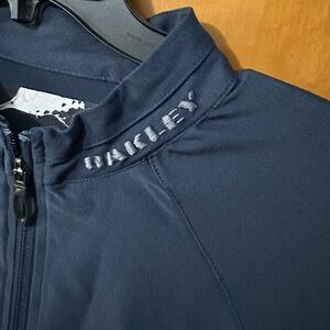 Oakley Navy Lightweight Bomber Jacket
